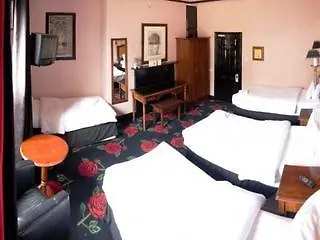 The Townhouse Szálloda 3*