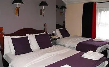 The Townhouse Szálloda 3*