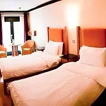 The Townhouse Hotel 3*