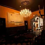 The Townhouse 3*